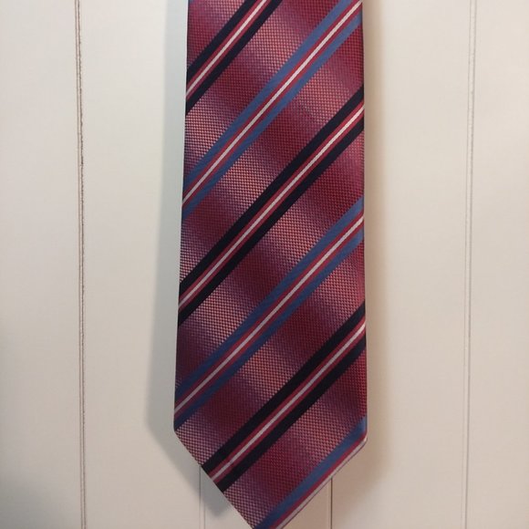 Bruno Ferrini Classic Necktie - Picture 1 of 3
